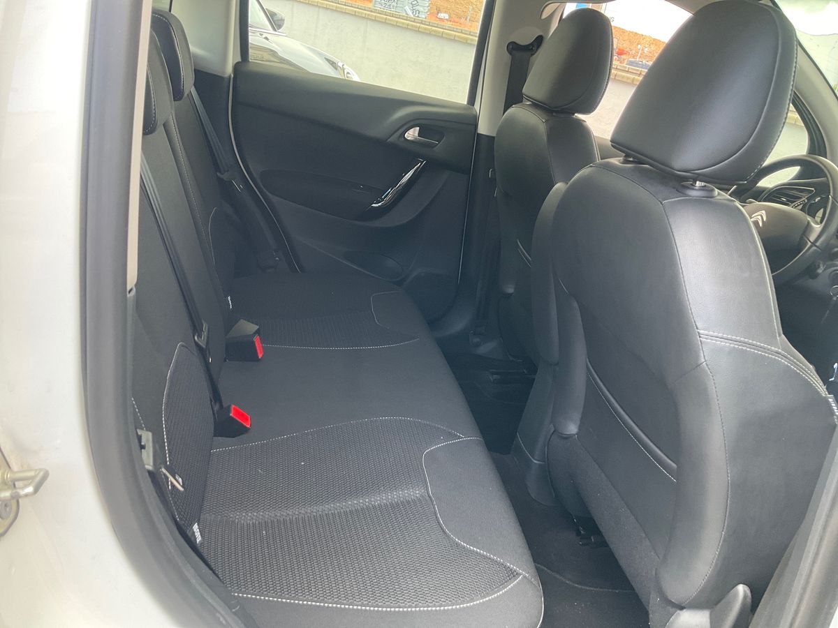 Interior trasero