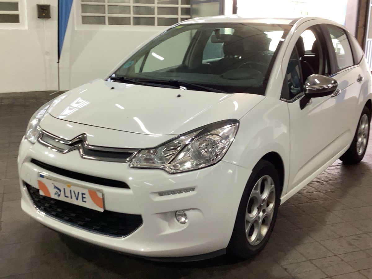 Frontal izquierda