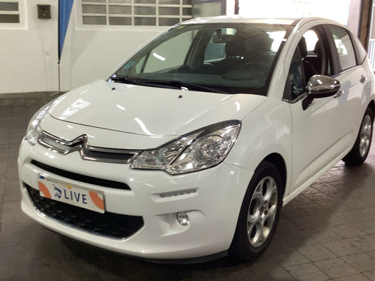 Frontal izquierda