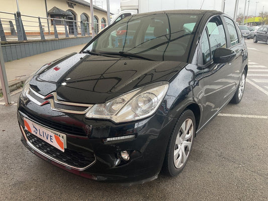Frontal izquierda