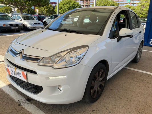 Frontal izquierda