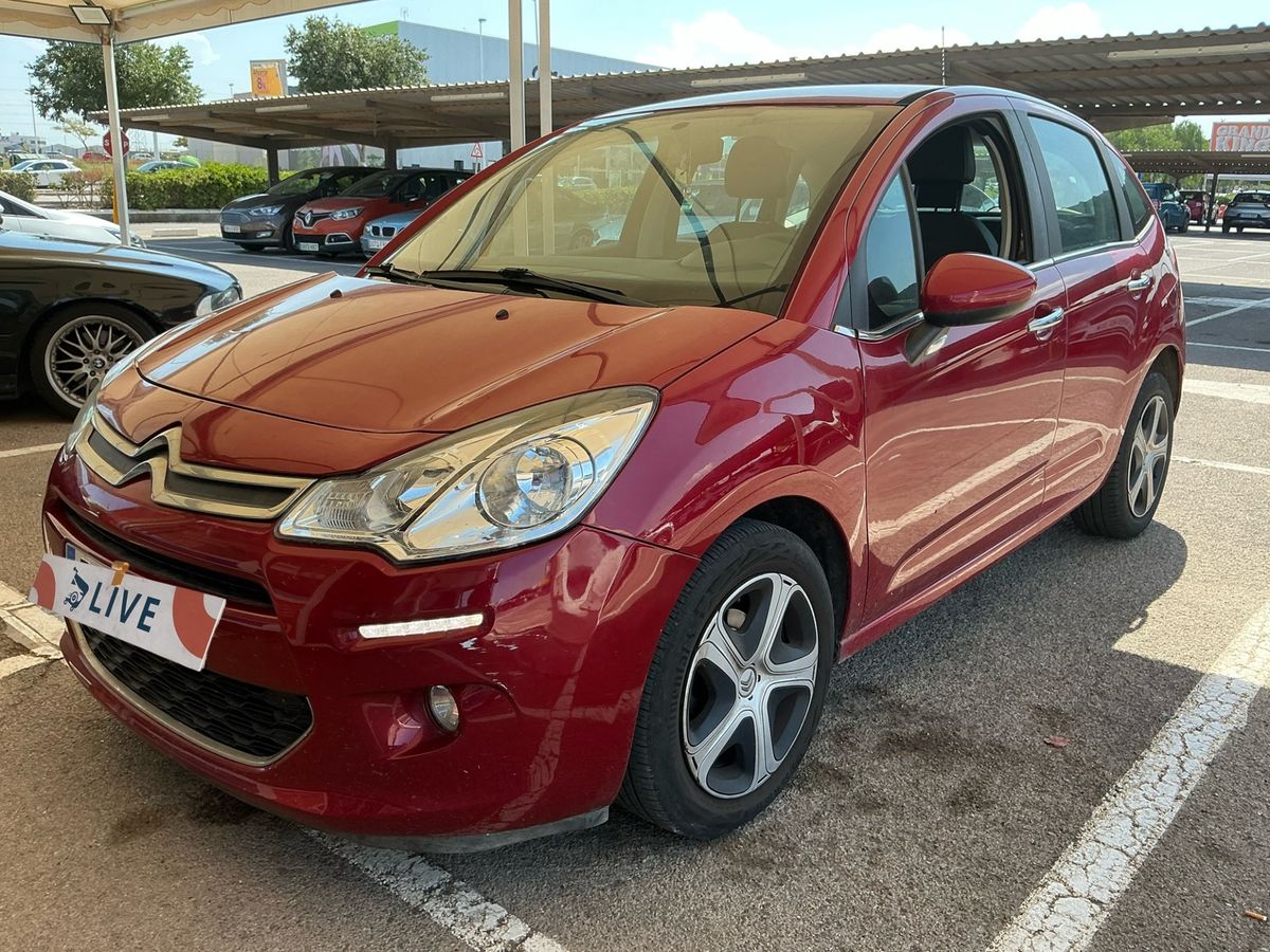 Frontal izquierda