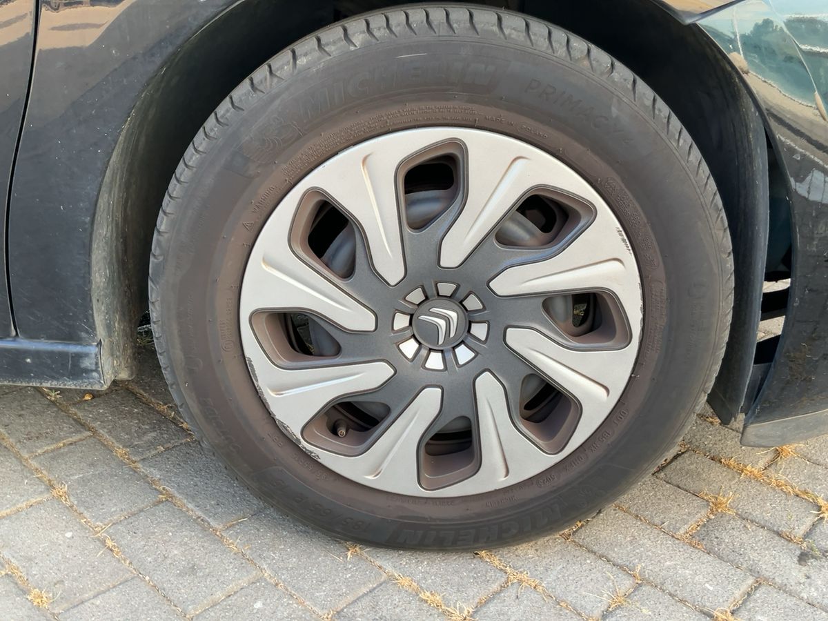Front right tire