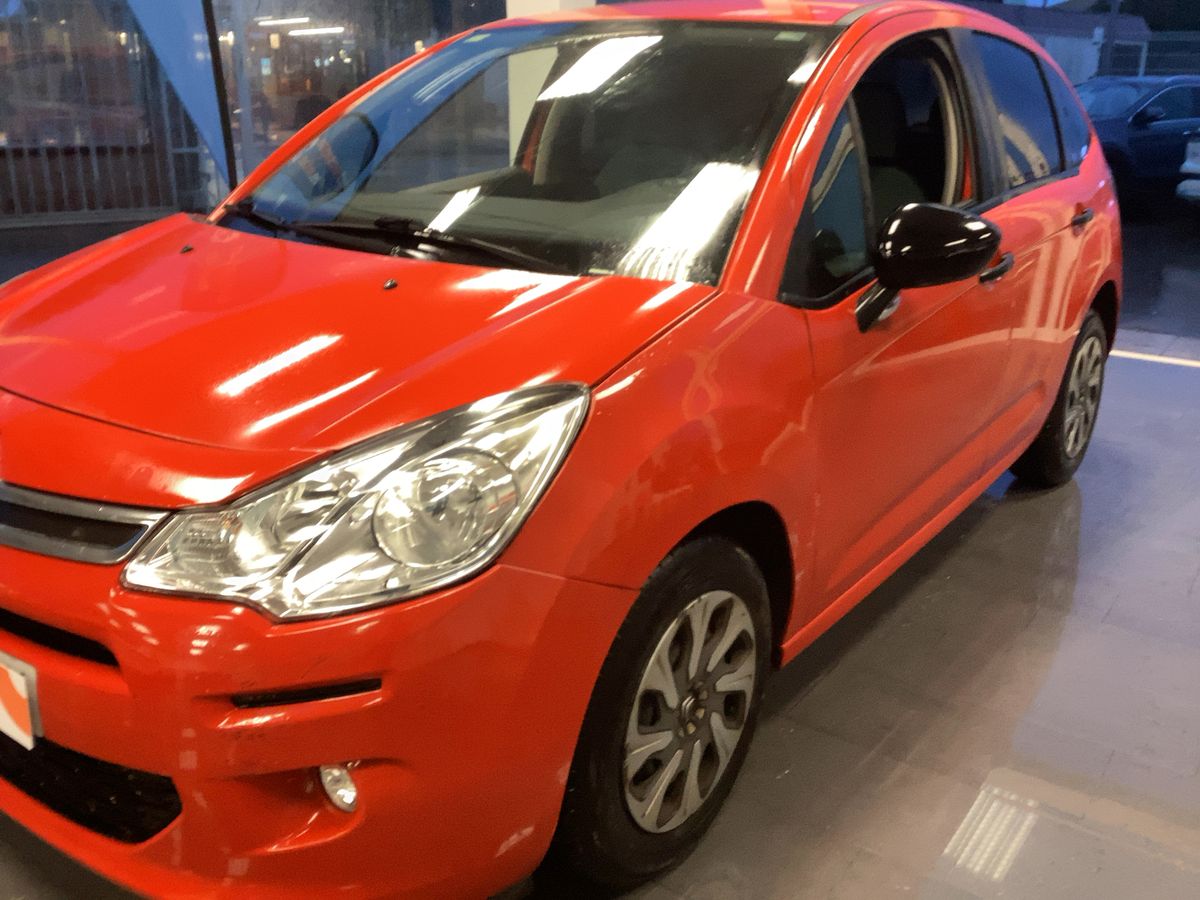 Lateral delantero izquierdo