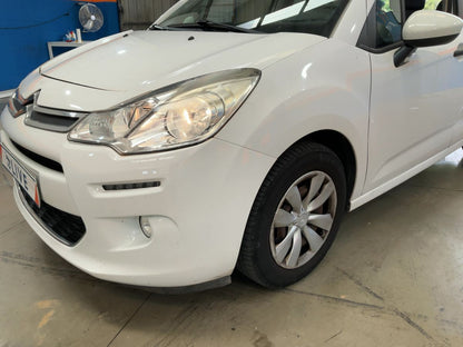 Lateral delantero izquierdo