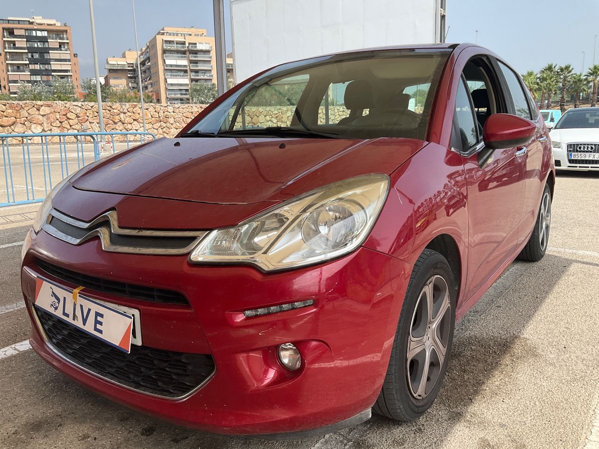 Lateral delantero izquierdo