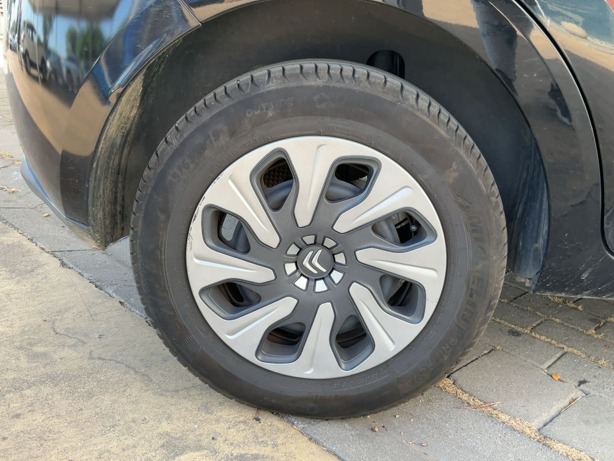Rear right tire