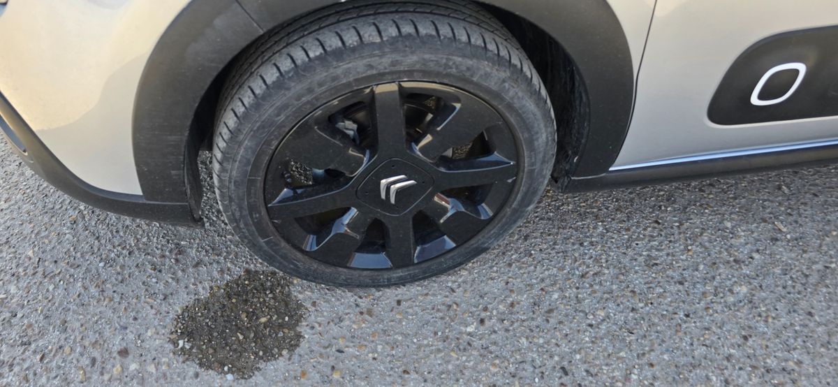 Rear right tire