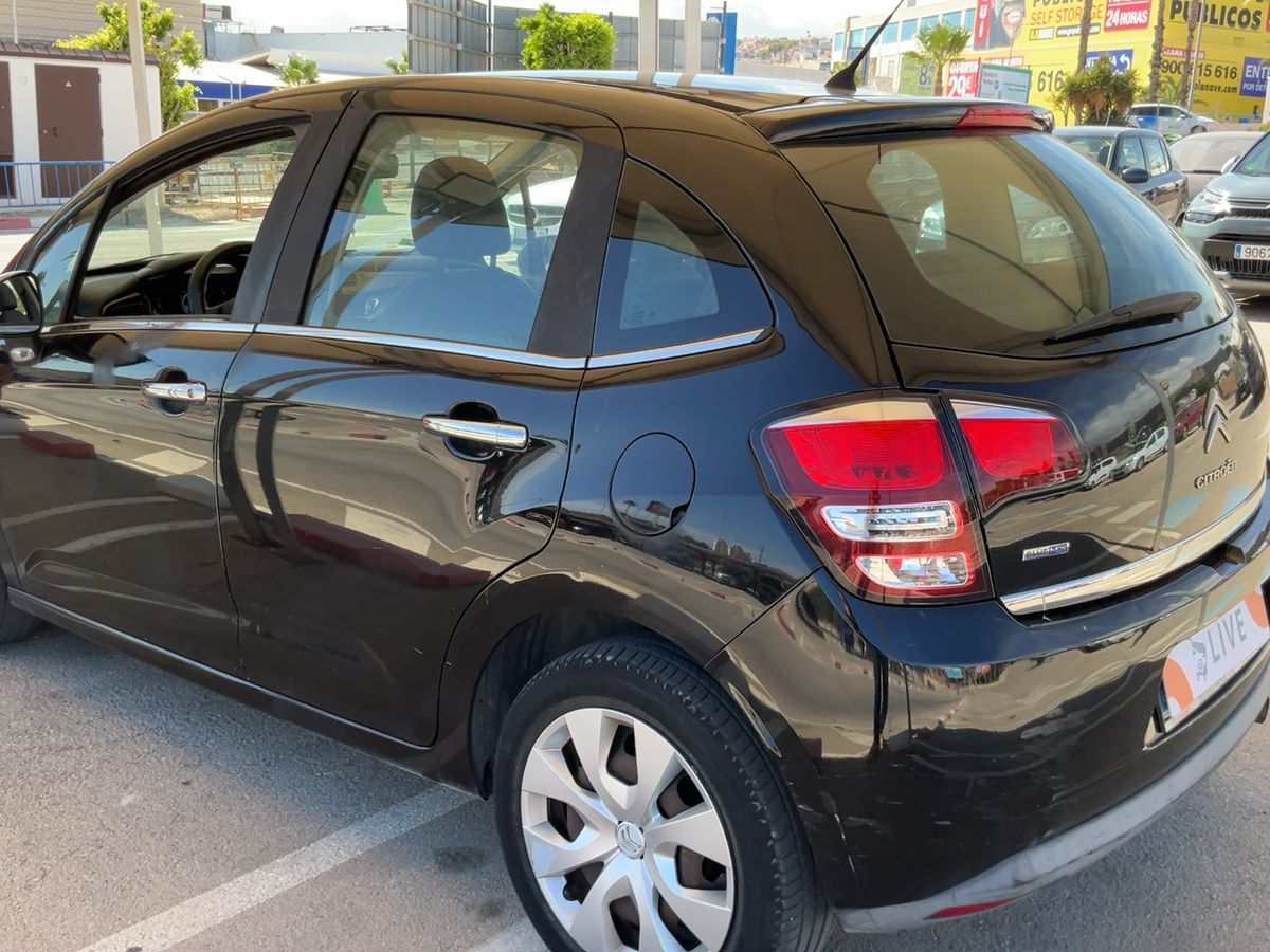 Parte trasera izquierda