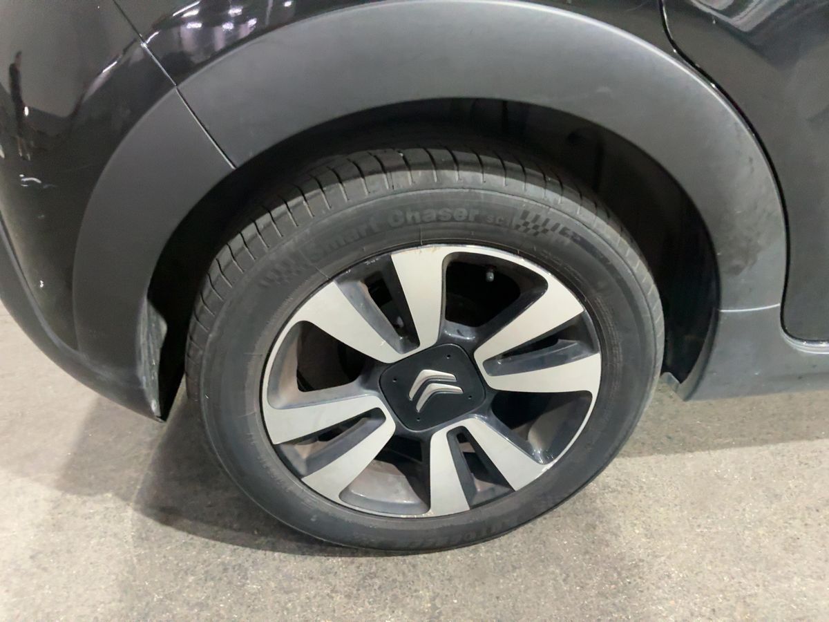 Rear right tire