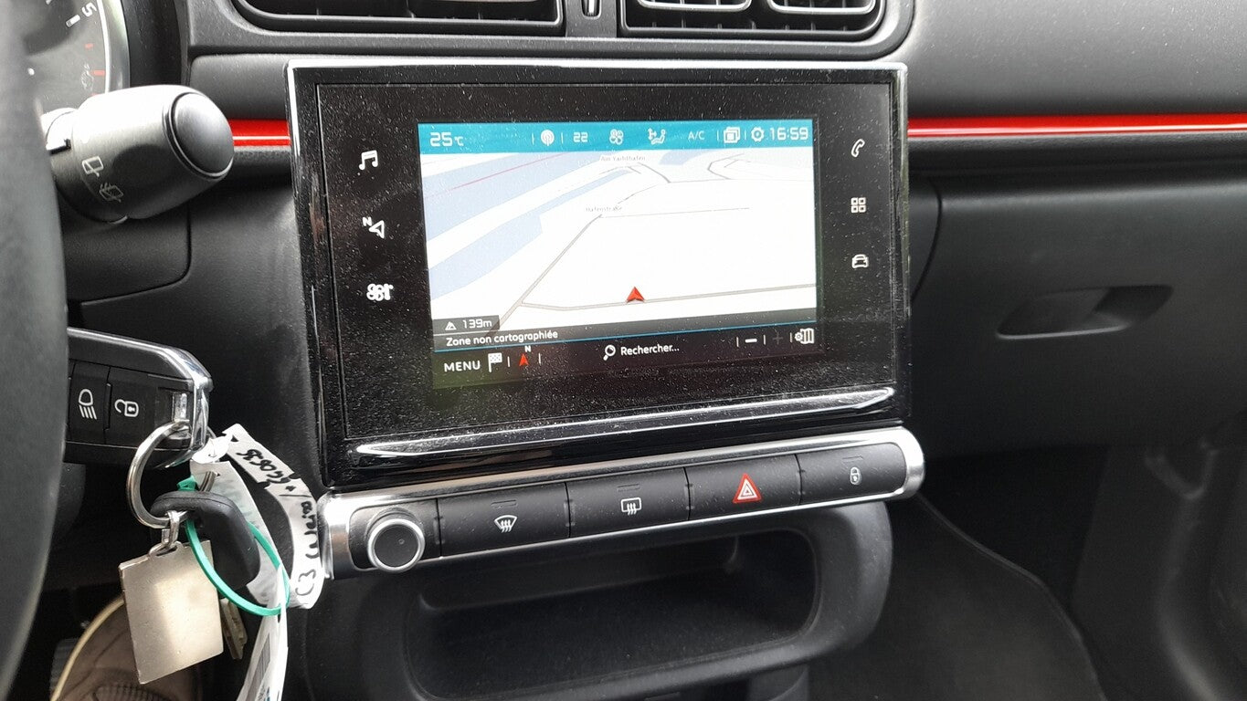 Citroën C3 1.2 PureTech 110 Shine LED RFK PDC Klimaaut 124721716 6
