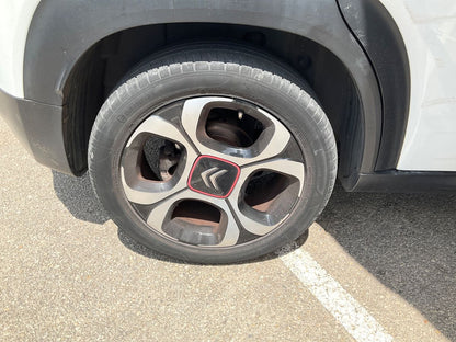 Neumático trasero derecho