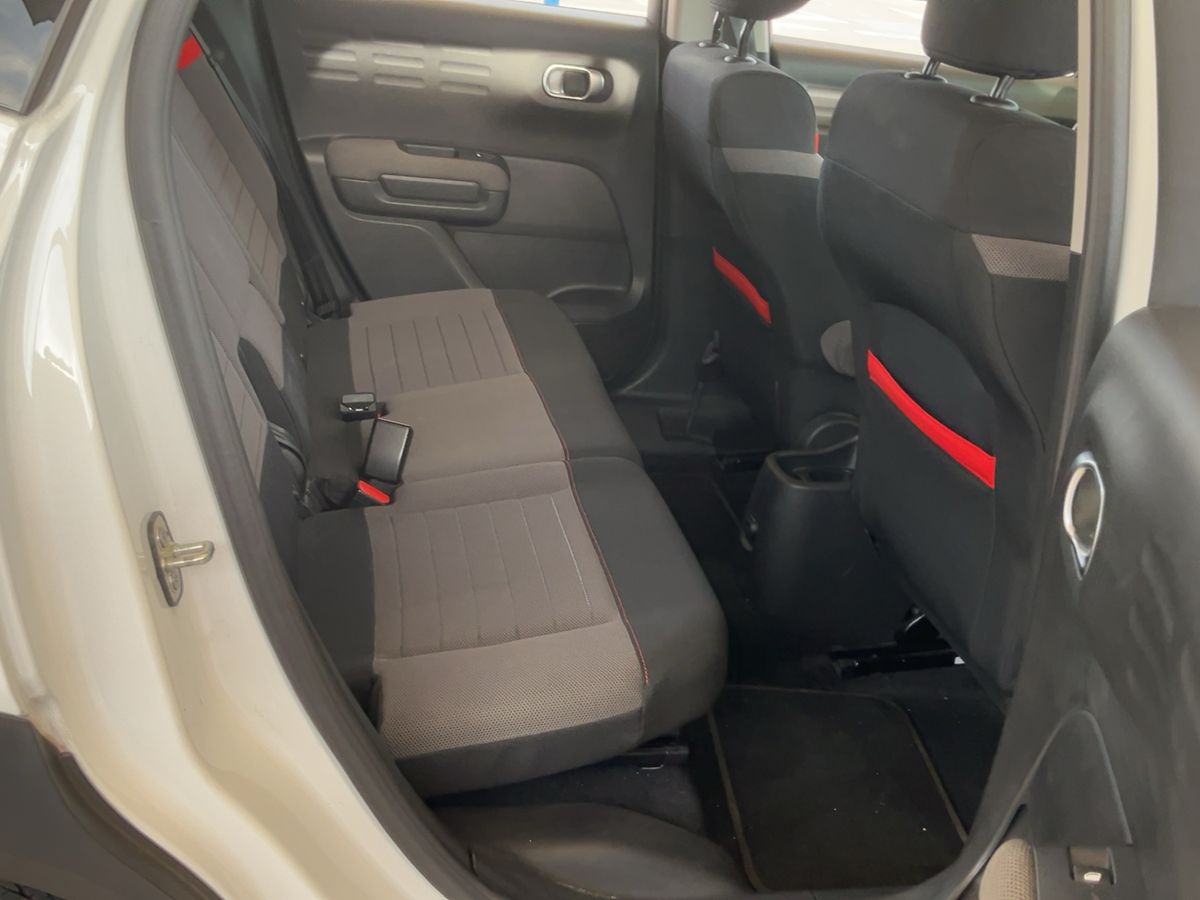 Interior trasero