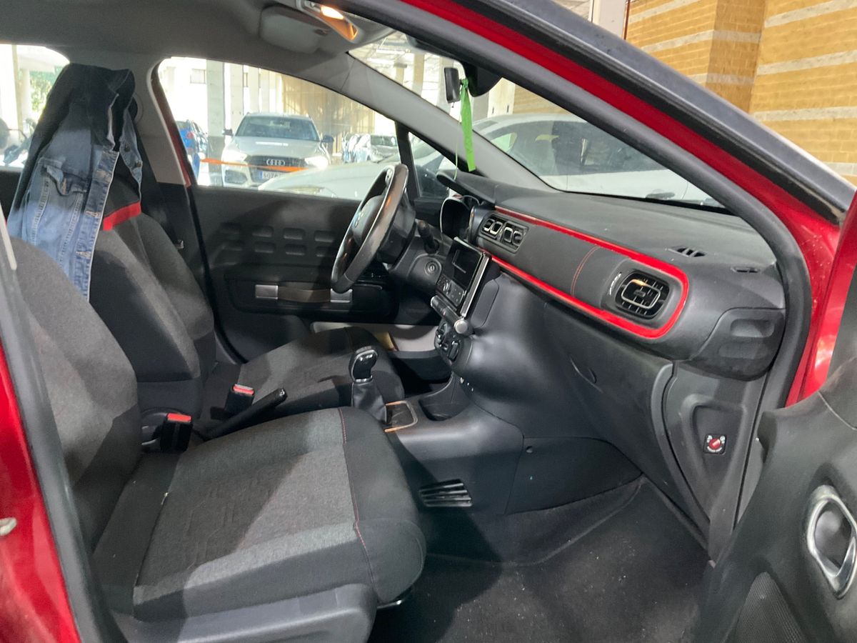 Interior delantero