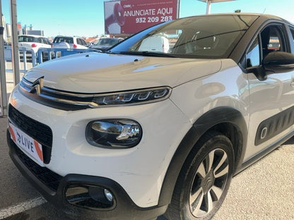 Lateral delantero izquierdo