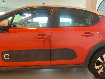 Exterior izquierda