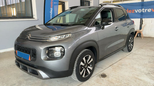 Frontal izquierda