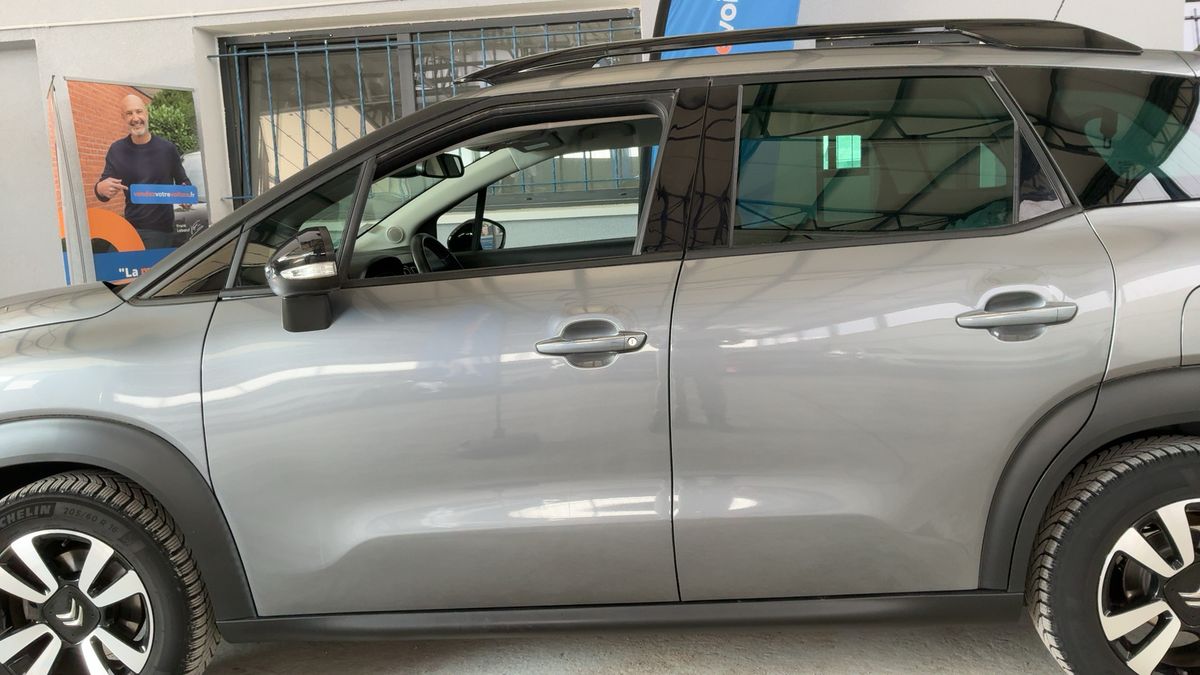 Exterior izquierda