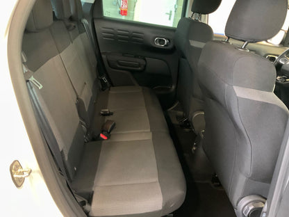 Interior trasero