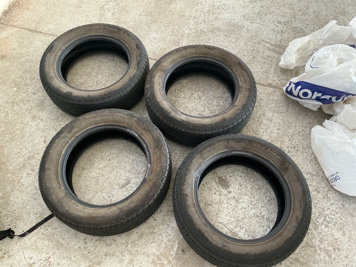 Secondary wheel set