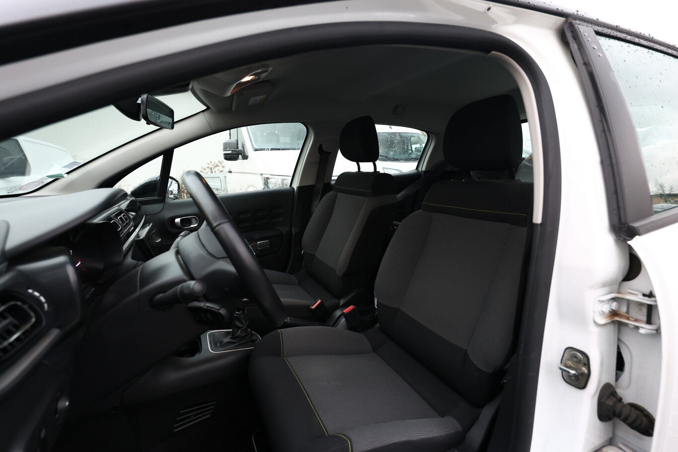 Citroën C3 1.2 PureTech 110 Shine LED Nav PDChi AppCo 104076509 5