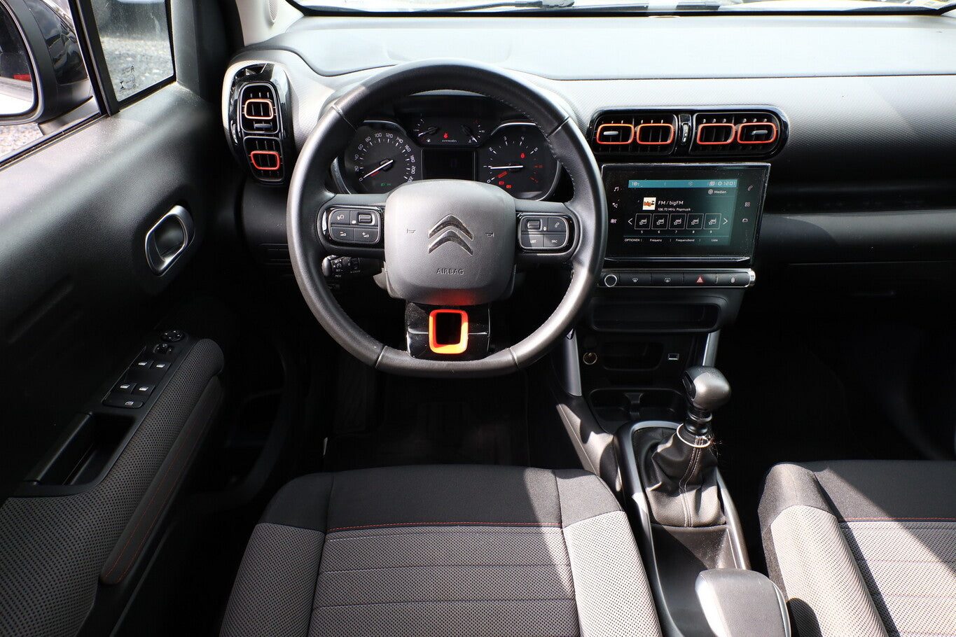 Citroën C3 Aircross 1.2 PT 110 Shine Nav Kam PDC ParkAs  94193229 6