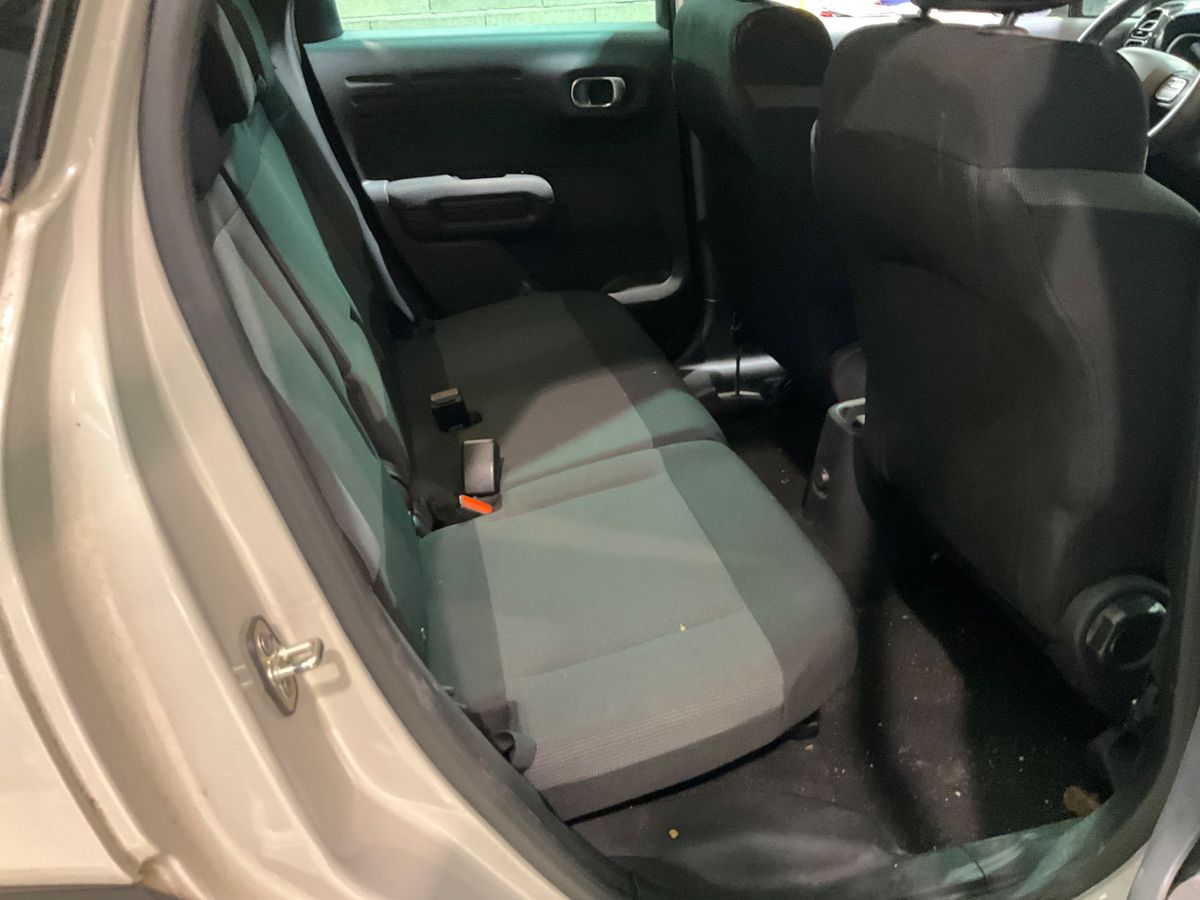 Interior trasero