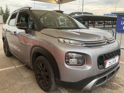 Lateral delantero derecho