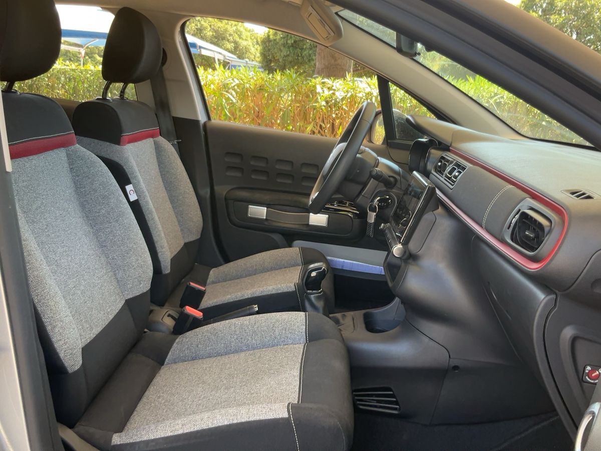 Interior delantero