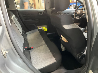 Interior trasero