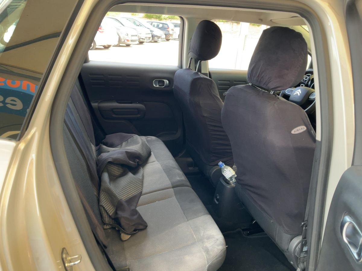 Interior trasero