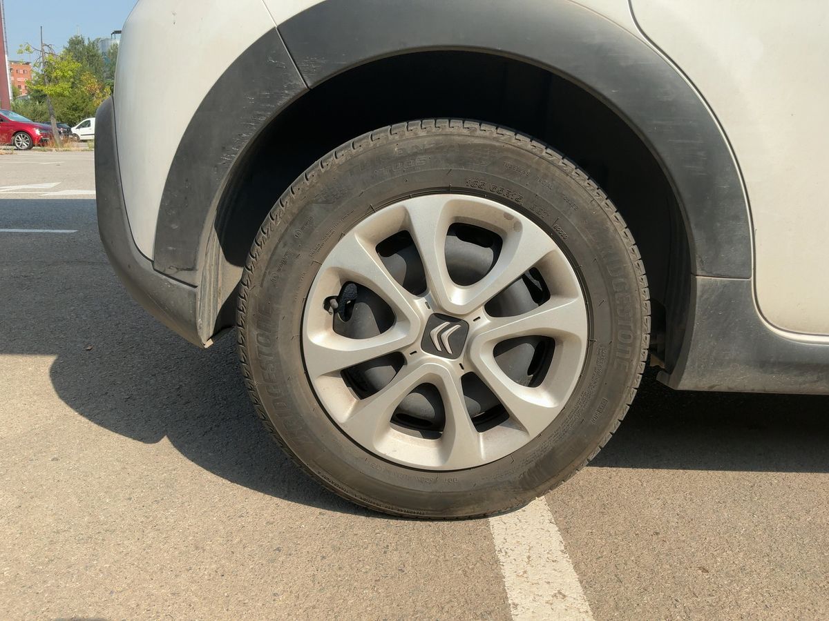 Rear right tire