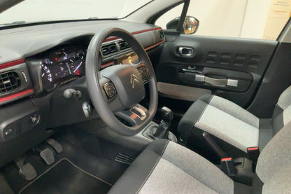 Interior delantero