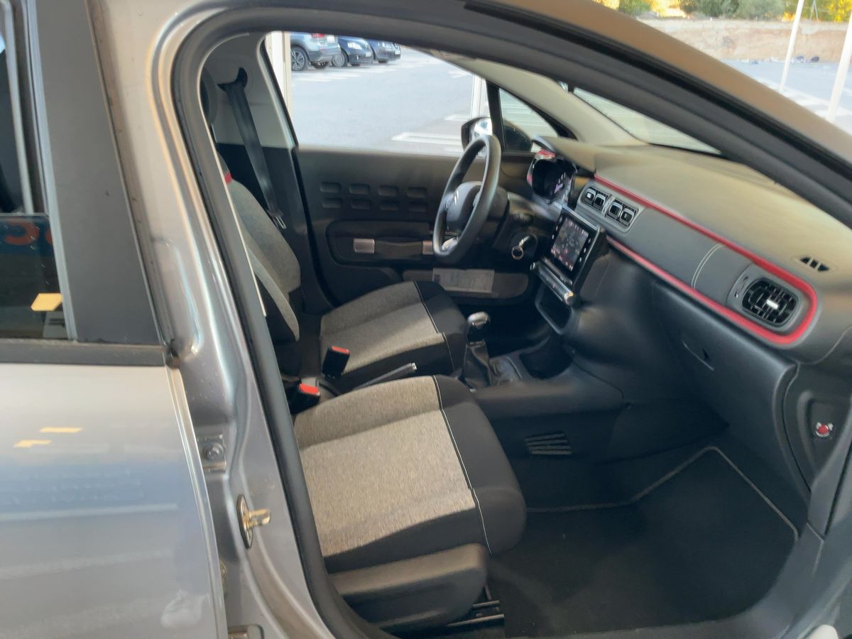 Interior delantero