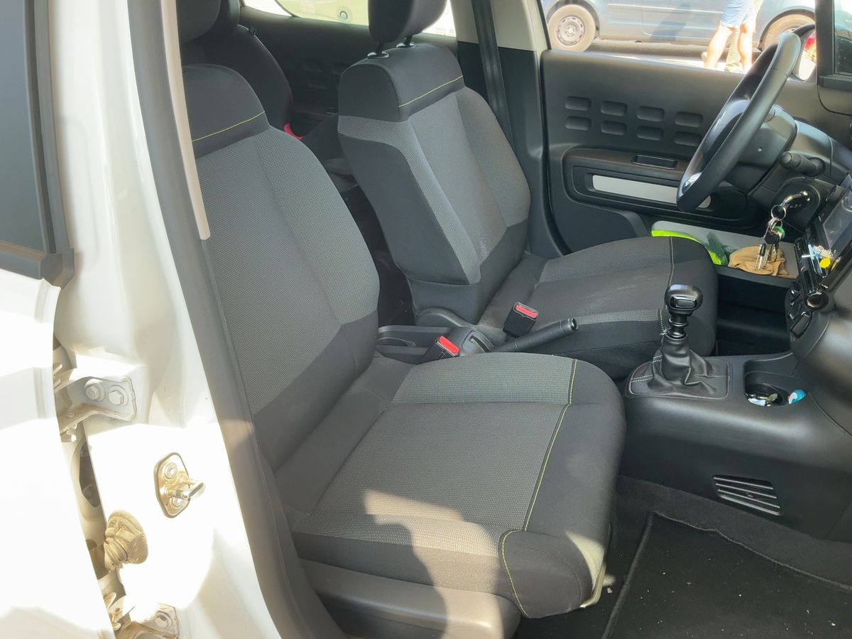 Interior delantero