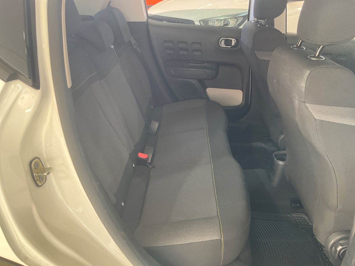 Interior trasero