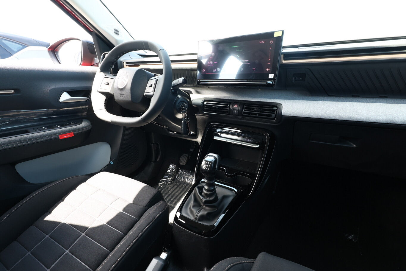 Citroën C3 Aircross Turbo 100 PLUS PDC Kam PrivG Temp BT 127130537 7