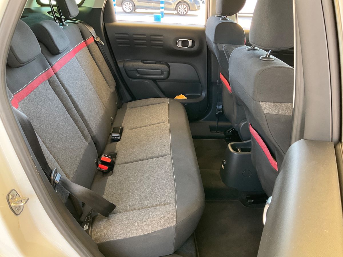 Interior trasero