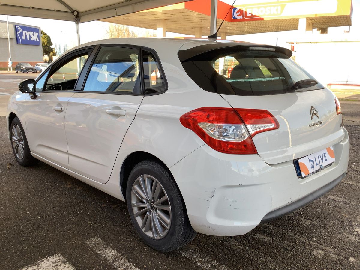 Parte trasera izquierda