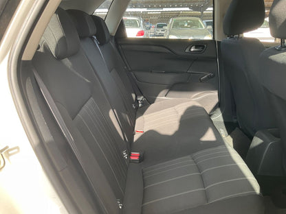 Interior trasero
