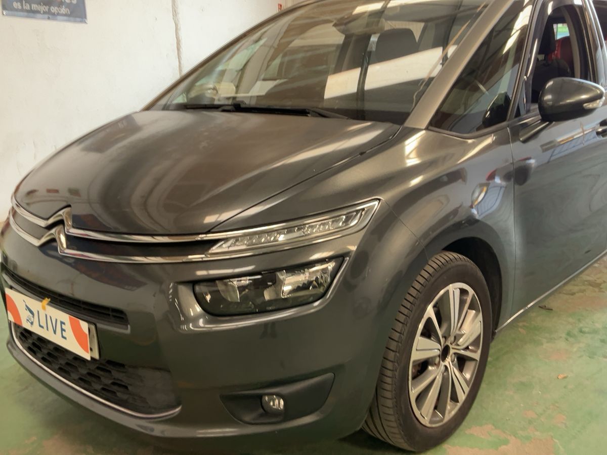 global.imageCaption.front-left-side