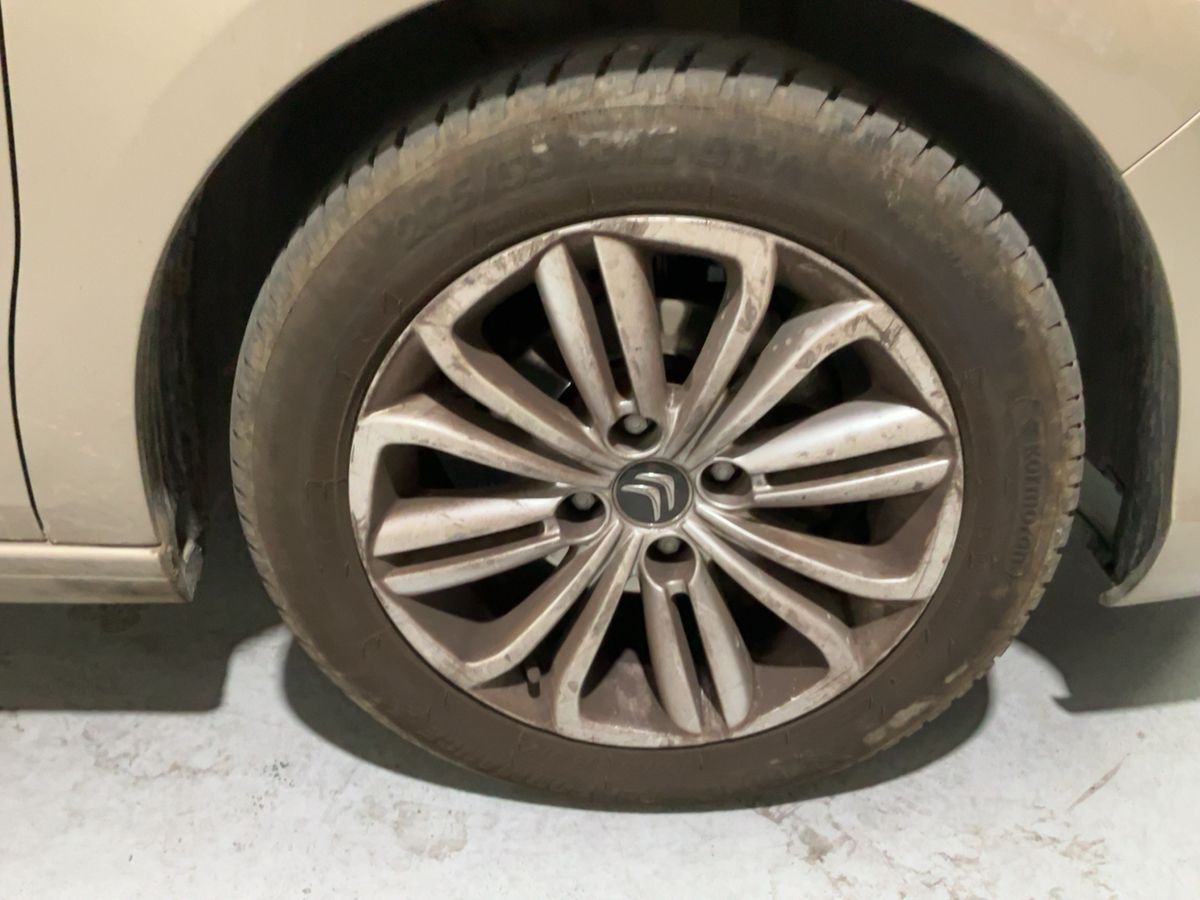 Front right tire