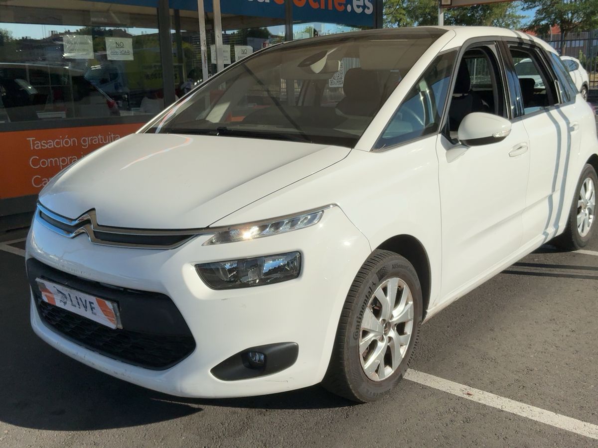 Frontal izquierda