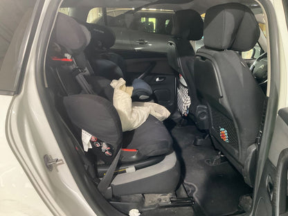 Interior trasero
