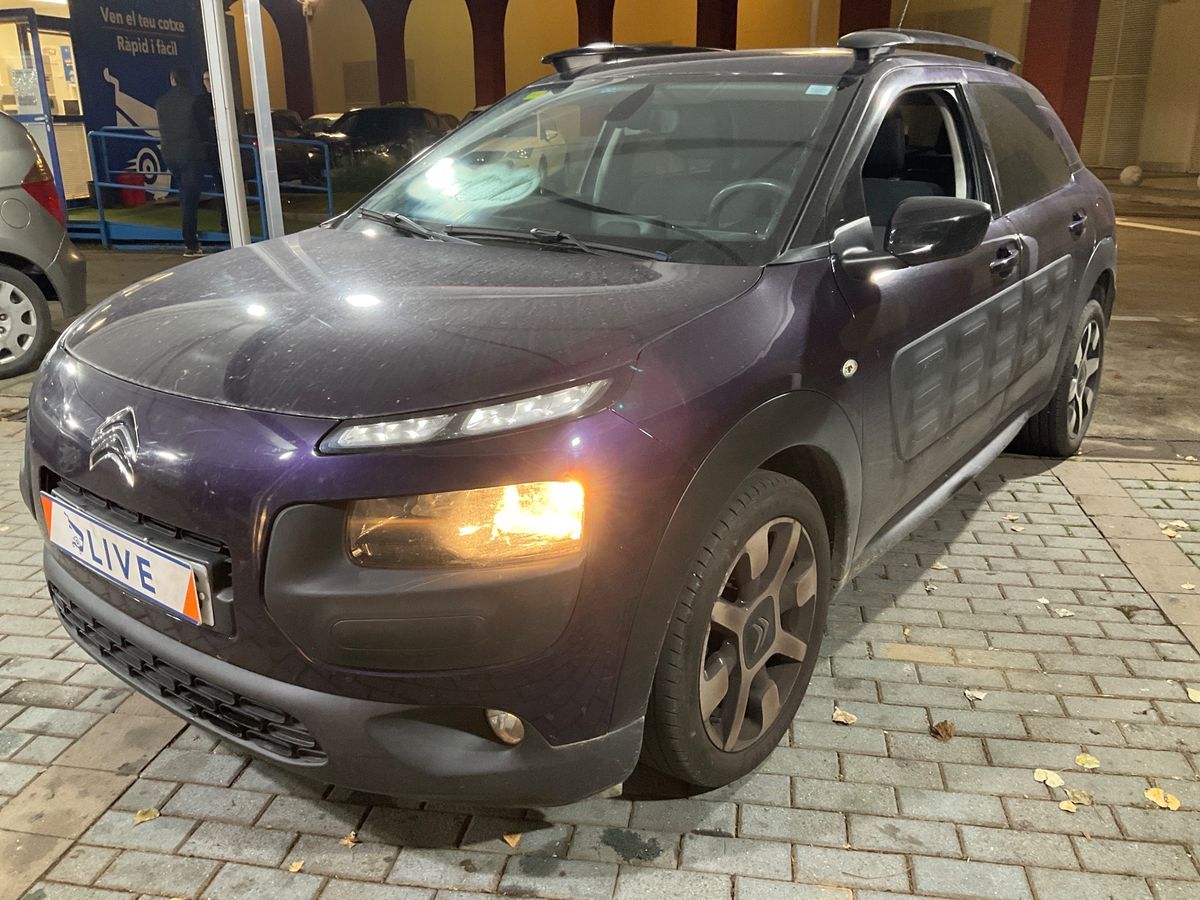 Frontal izquierda