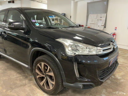 global.imageCaption.front-right-side