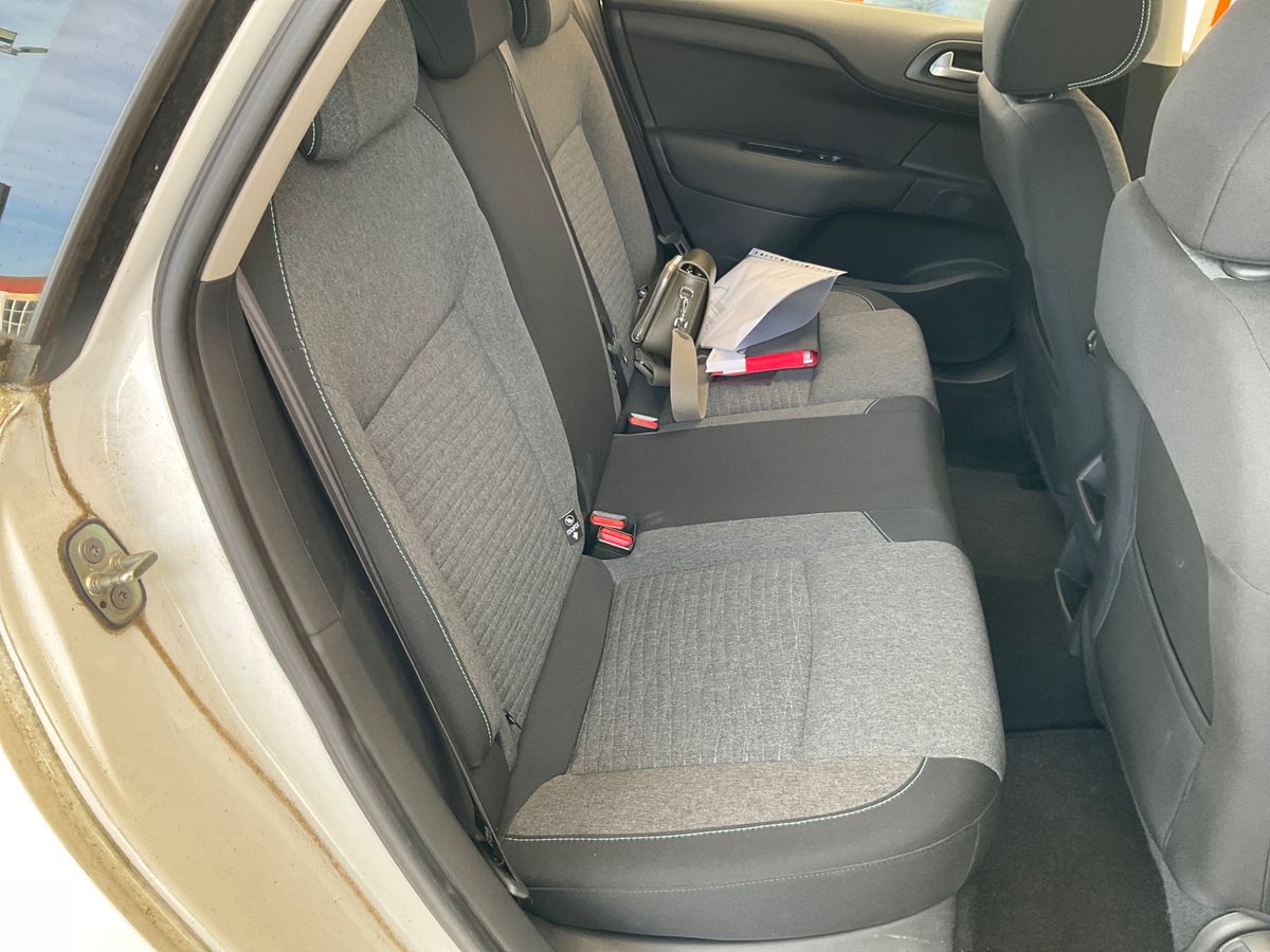 Interior trasero
