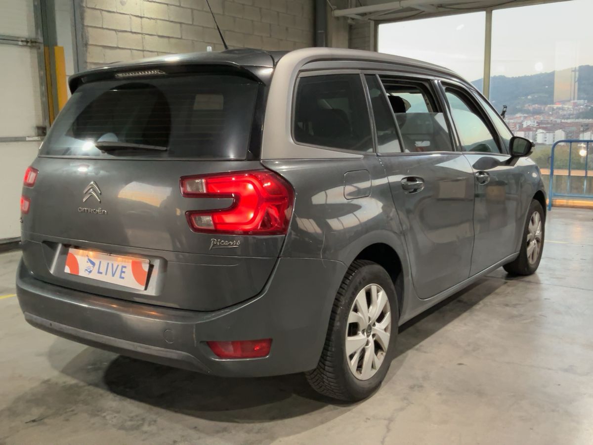 Parte trasera derecha