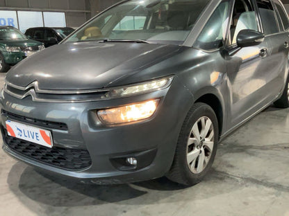 Lateral delantero izquierdo