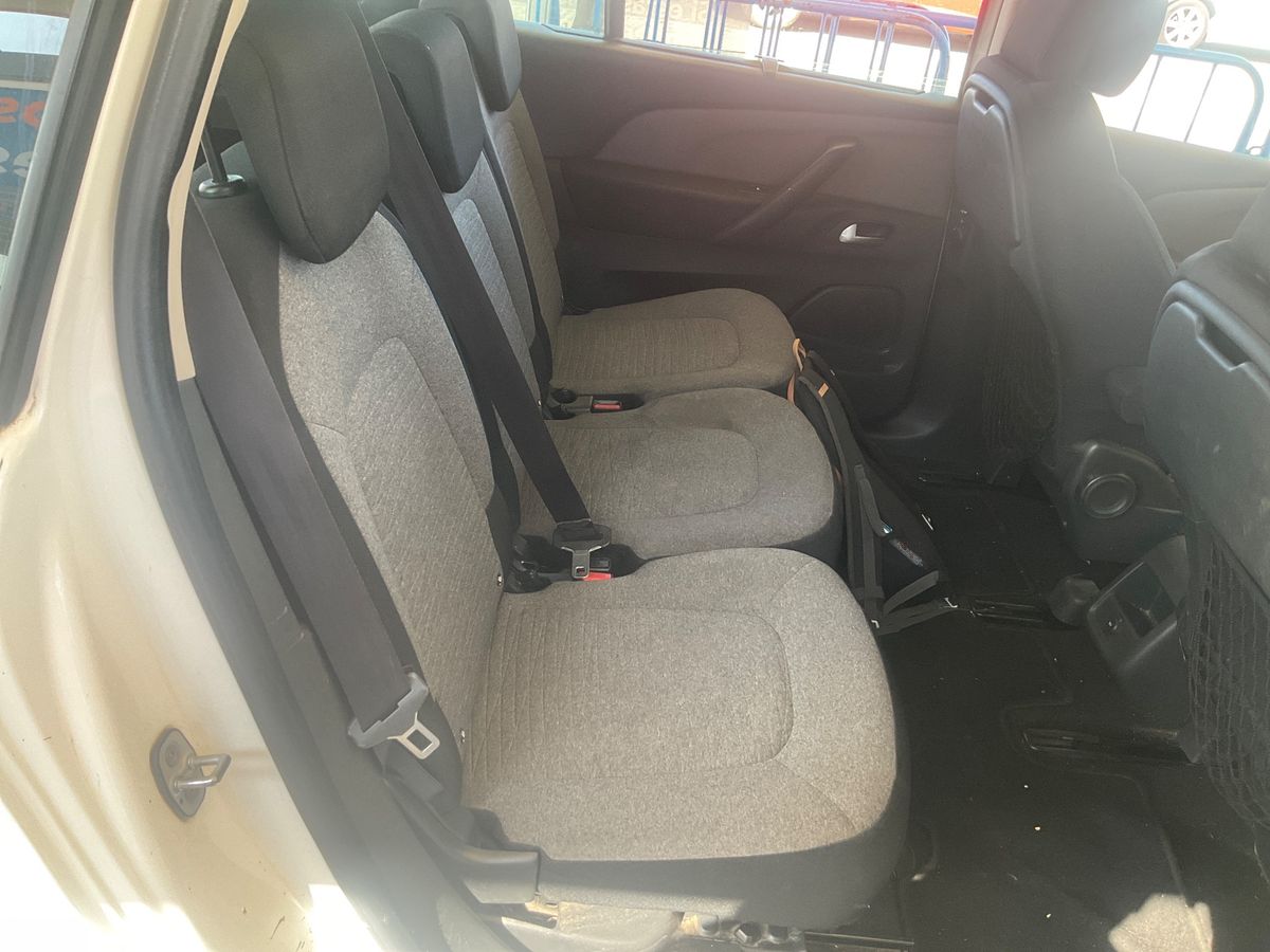 Interior trasero